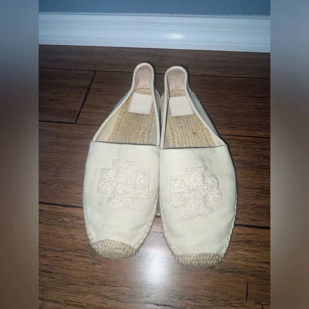 Cream Tory Burch Espadrilles miller flat logo loafers